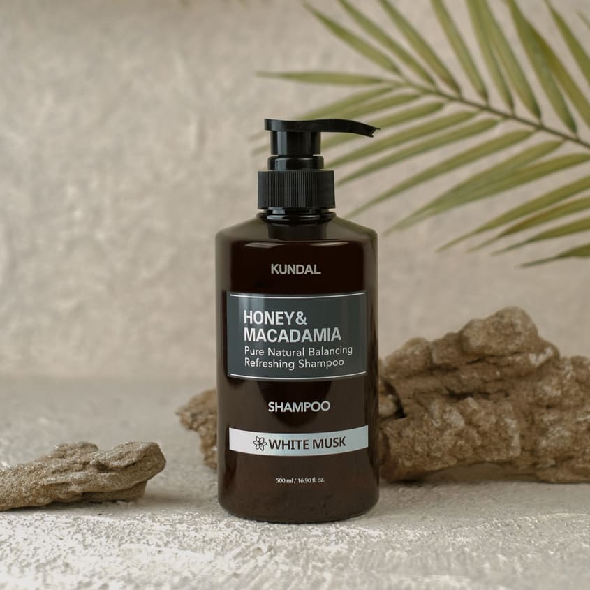 Kundal Honey and Macadamia Shampoo - White Musk